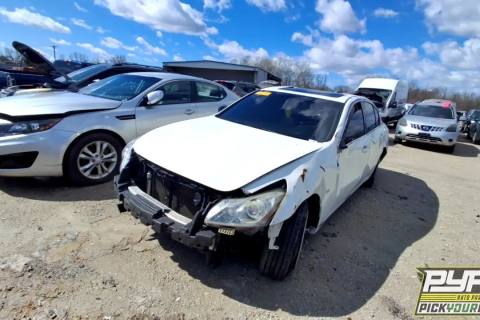 Photo of 2015 Infiniti Q40