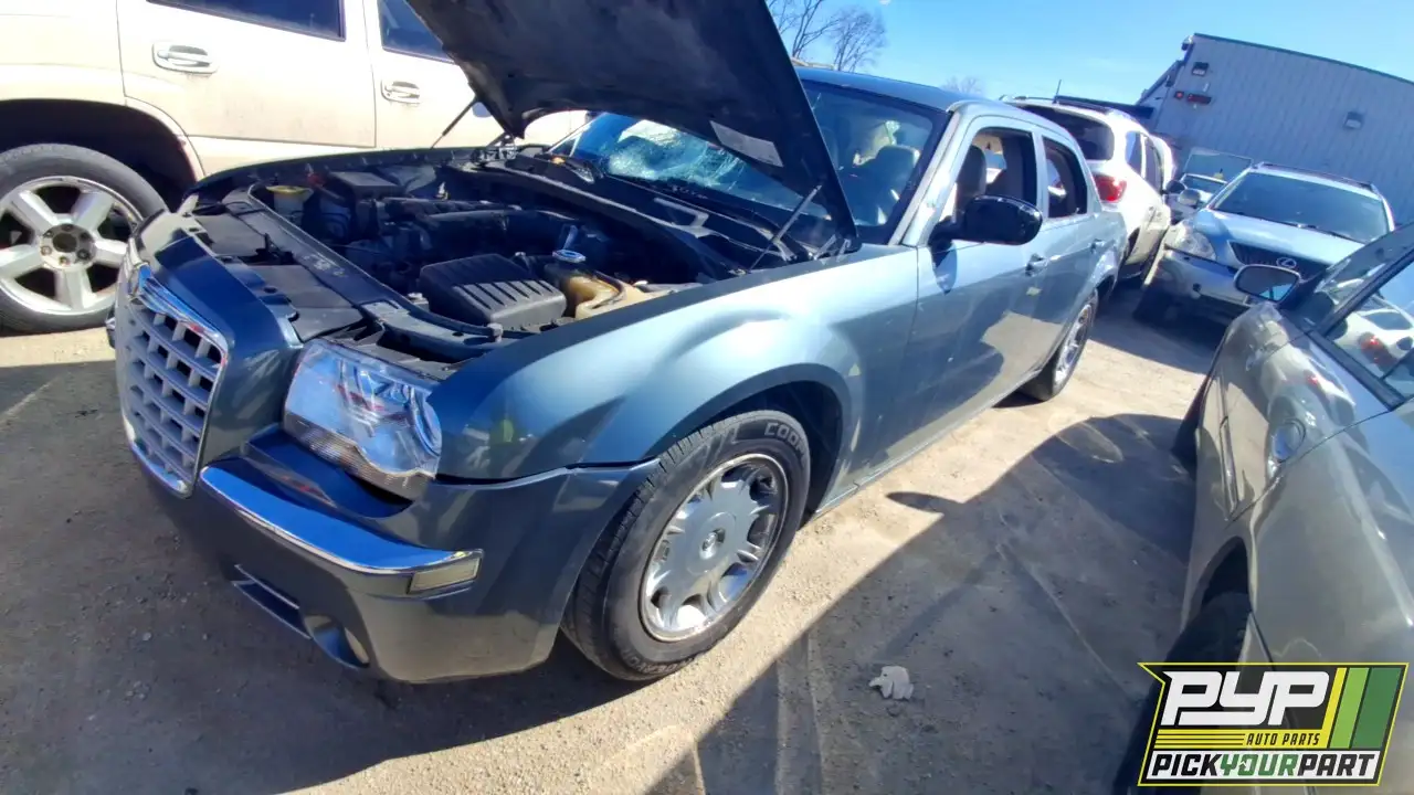 Photo of 2005 Chrysler 300