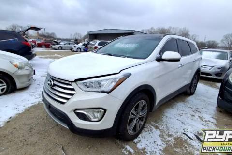 Photo of 2015 Hyundai Santa Fe