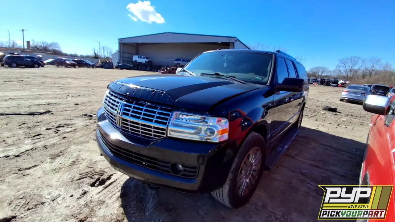 Photo of 2012 Lincoln Navigator