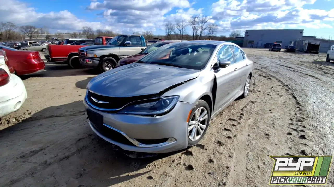 Photo of 2015 Chrysler 200