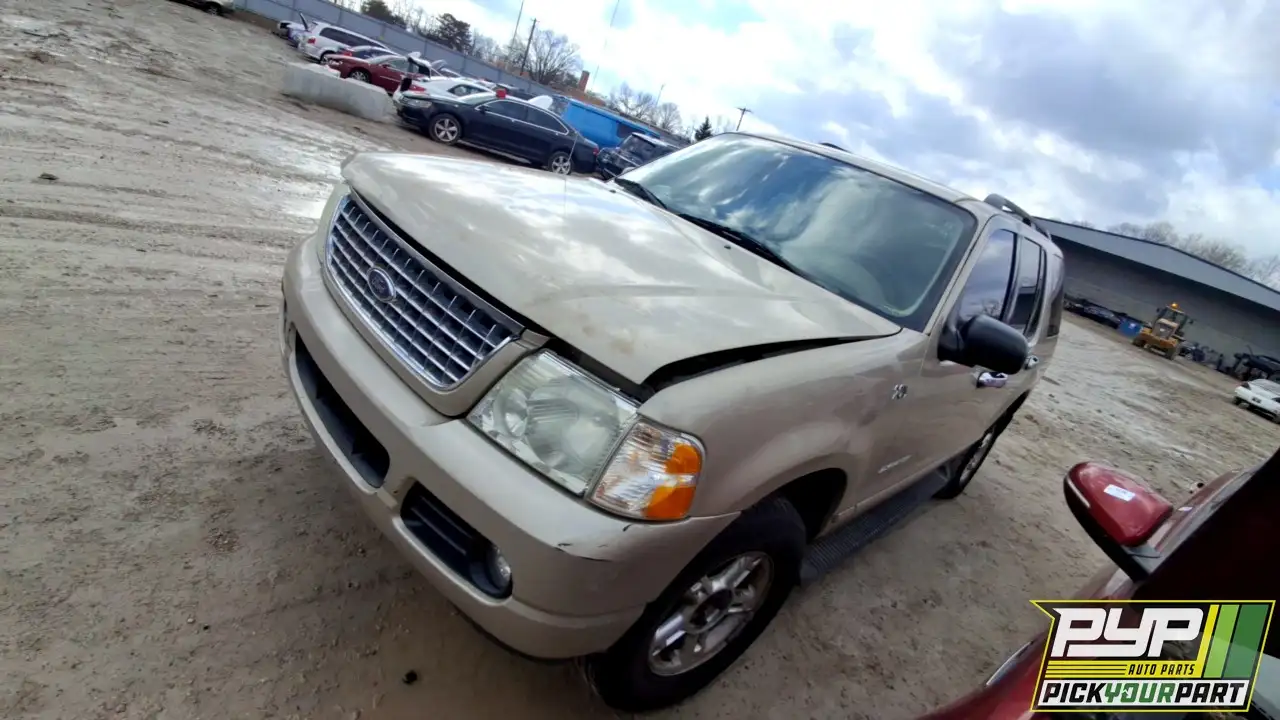 Photo of 2004 Ford Explorer