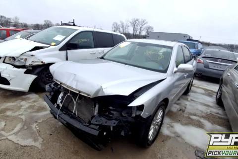Photo of 2011 Hyundai Azera