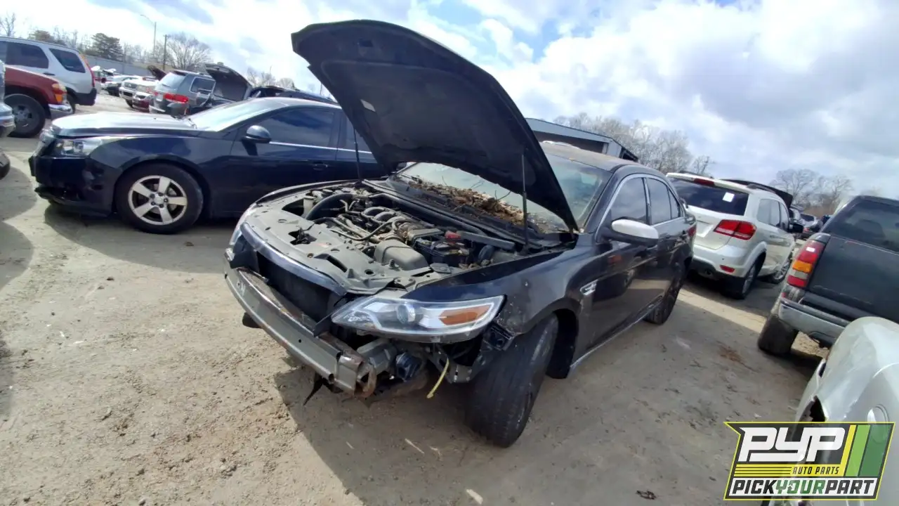 Photo of 2010 Ford Taurus