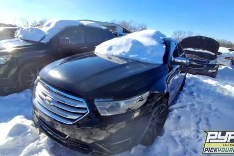Photo of 2013 Ford Taurus