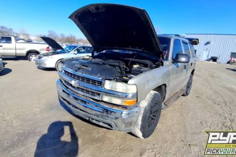 Photo of 2002 Chevrolet Tahoe