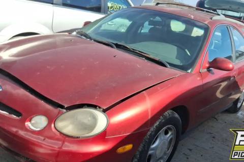 Photo of 1997 Ford Taurus