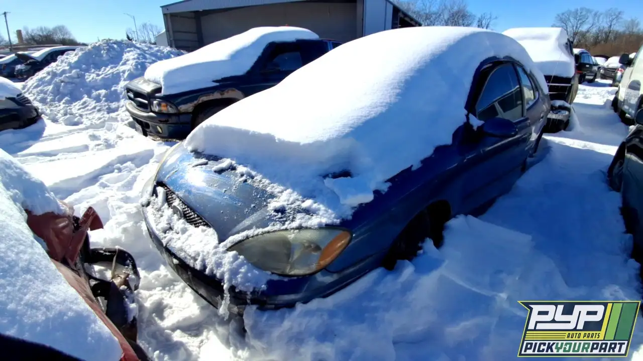 Photo of 2004 Ford Taurus