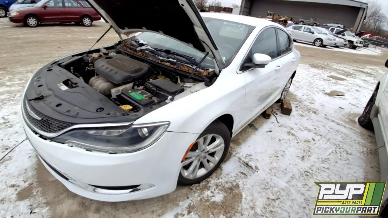 Photo of 2015 Chrysler 200
