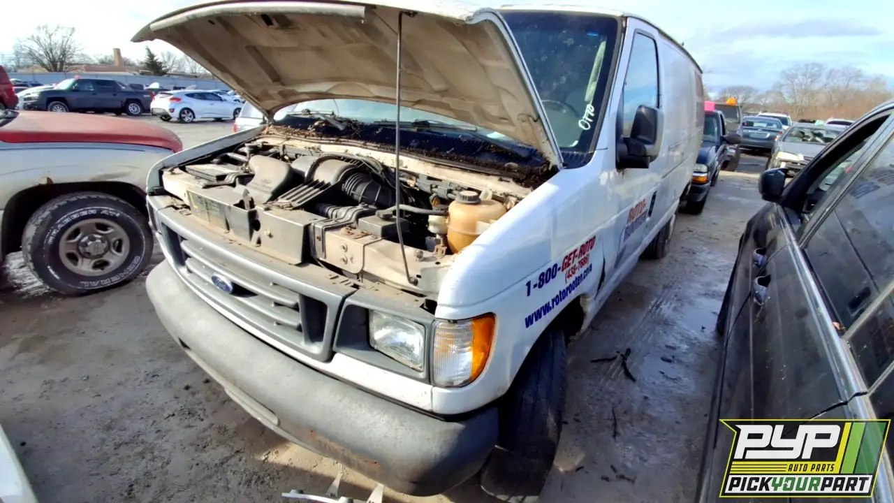 Photo of 2003 Ford E-250