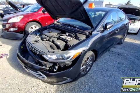 Photo of 2017 Hyundai Elantra