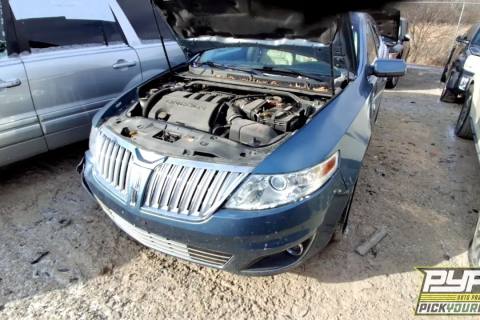 Photo of 2010 Lincoln Mks
