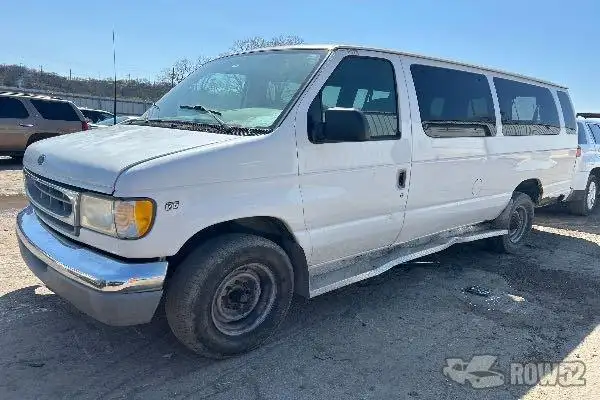 Photo of 2001 Ford Econoline