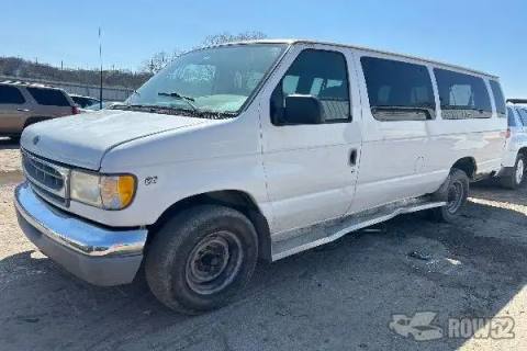 Photo of 2001 Ford Econoline
