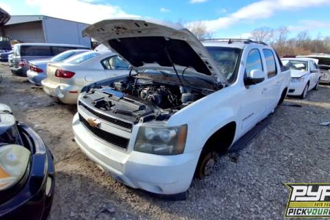 Photo of 2010 Chevrolet Avalanche