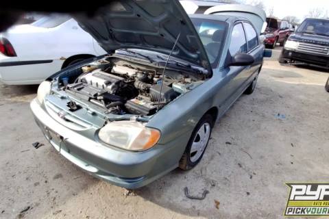 Photo of 2000 Kia Sephia