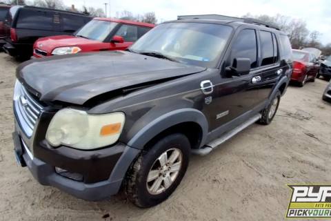 Photo of 2006 Ford Explorer