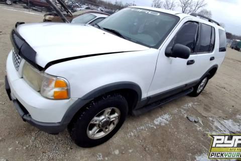 Photo of 2003 Ford Explorer