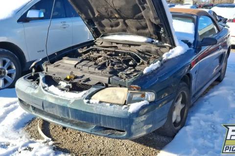 Photo of 1996 Ford Mustang