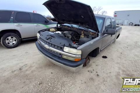 Photo of 2002 Chevrolet Silverado 1500