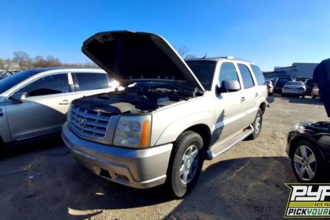 Photo of 2005 Cadillac Escalade