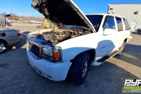 Photo of 2000 Cadillac Escalade