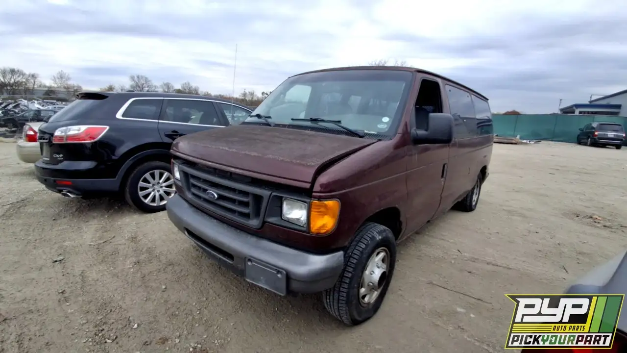 Photo of 2004 Ford E-150 Club Wagon