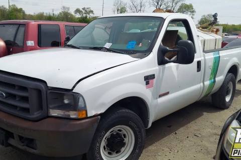 Photo of 2004 Ford F-350 Super Duty