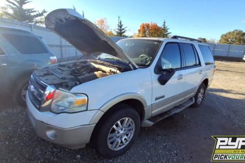 Photo of 2008 Ford Expedition