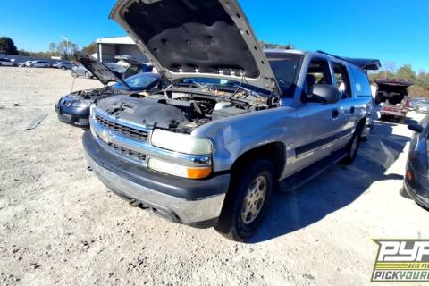 Photo of 2004 Chevrolet Suburban 1500
