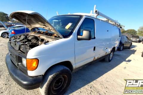 Photo of 2007 Ford E-250