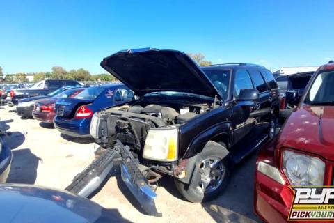 Photo of 2002 Cadillac Escalade