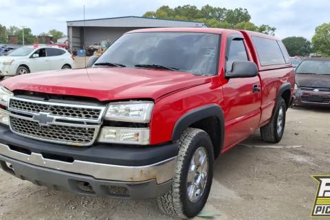 Photo of 2005 Chevrolet Silverado 1500