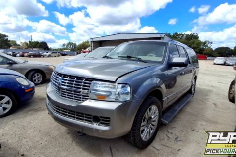 Photo of 2008 Lincoln Navigator