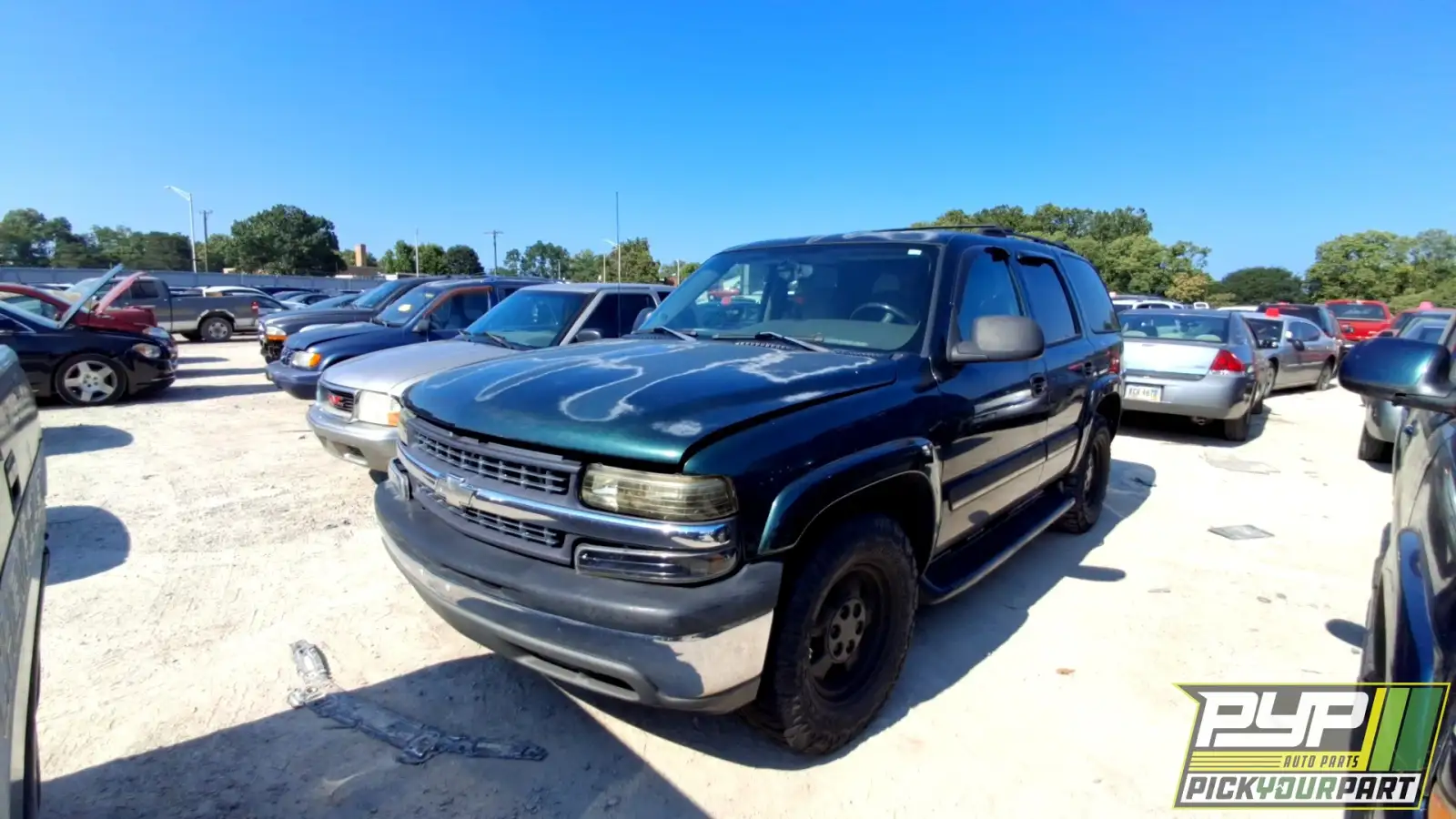 Photo of 2004 Chevrolet Tahoe