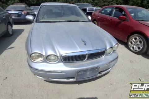 Photo of 2003 Jaguar X-Type