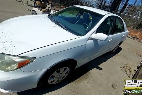 Photo of 2004 Toyota Camry