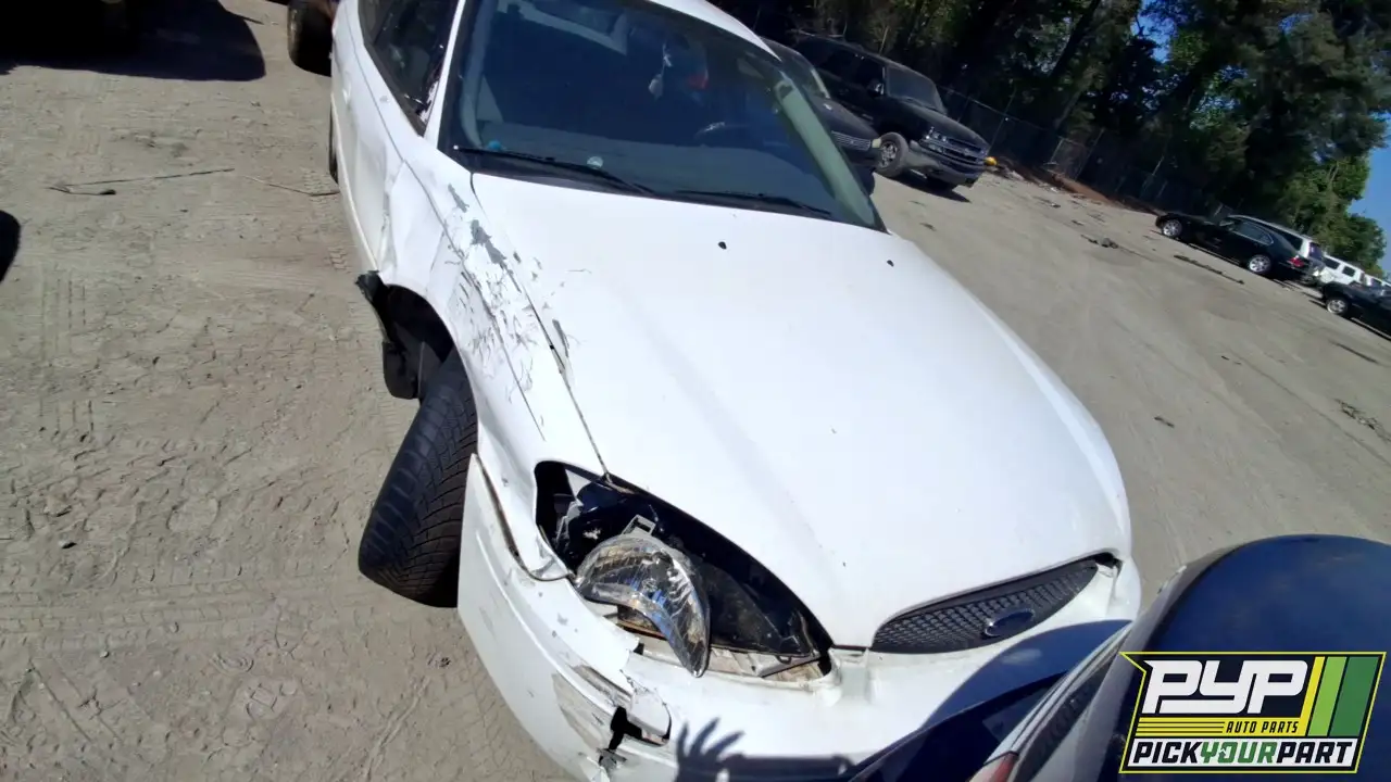 Photo of 2005 Ford Taurus