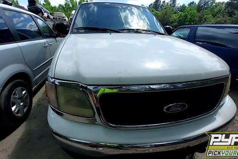 Photo of 2001 Ford Expedition