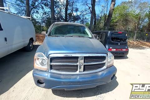 Photo of 2004 Dodge Durango