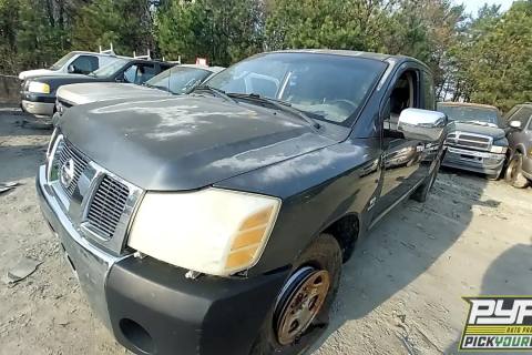 Photo of 2004 Nissan Titan