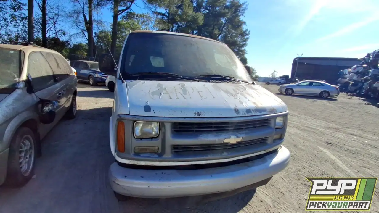 Photo of 2001 Chevrolet Express 3500