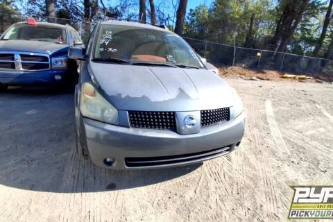 Photo of 2004 Nissan Quest