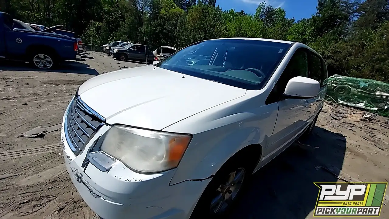 Photo of 2008 Chrysler Town & Country