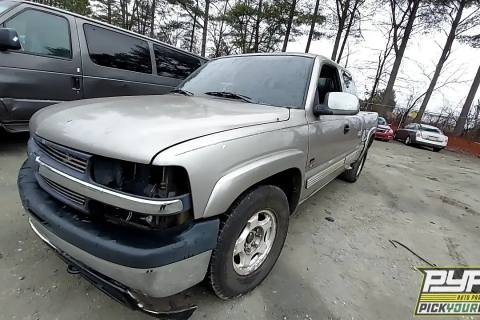 Photo of 2002 Chevrolet Silverado 1500