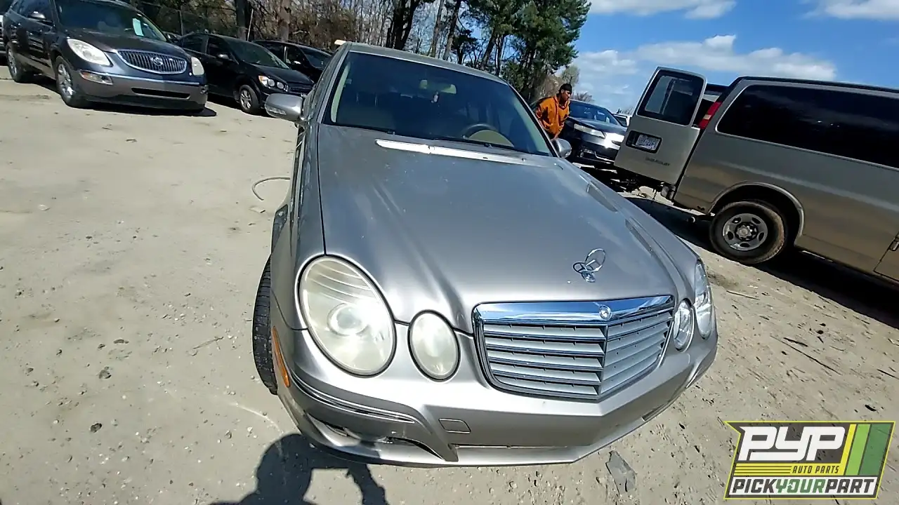 Photo of 2009 Mercedes-Benz E320