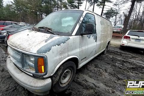 Photo of 2002 Chevrolet Express 2500