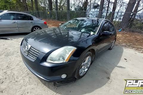 Photo of 2004 Nissan Maxima
