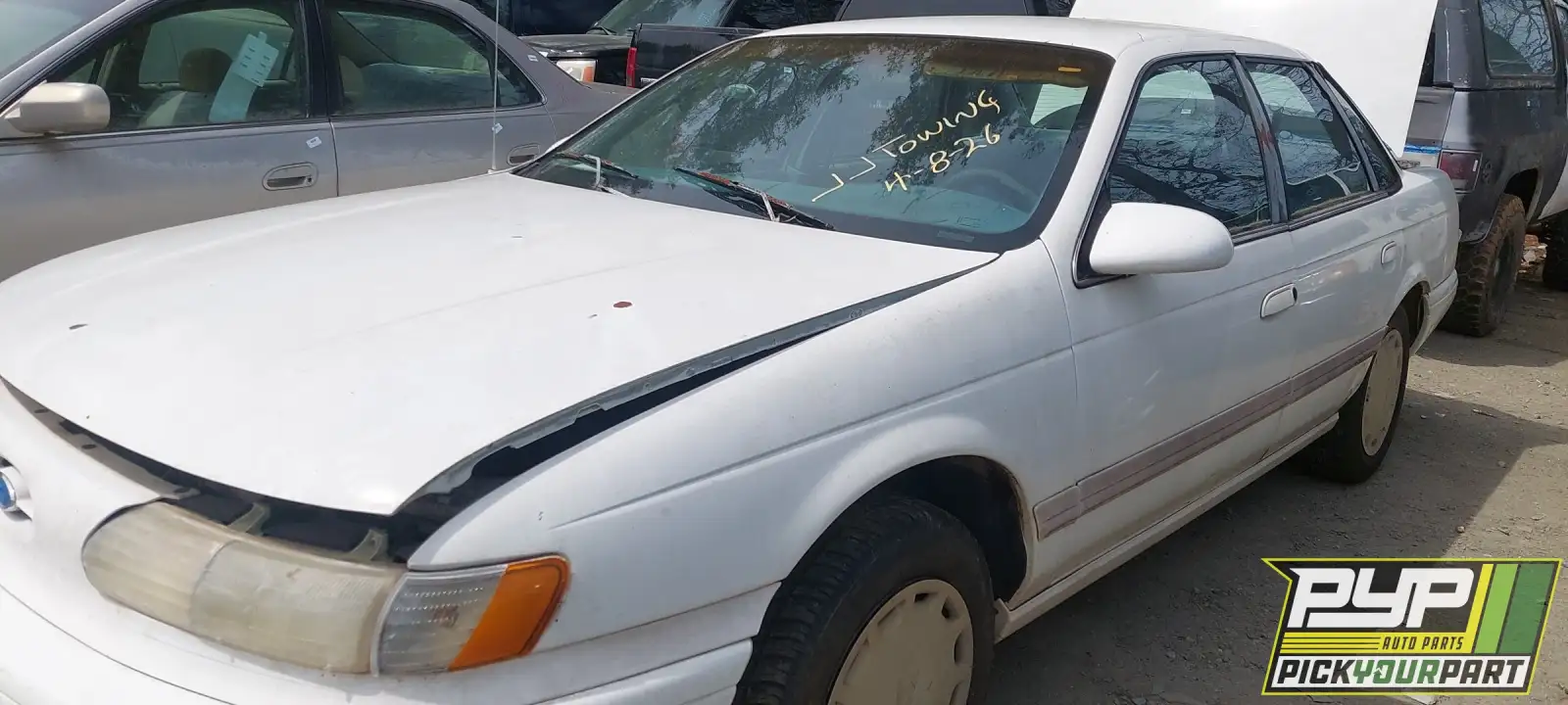 Photo of 1994 Ford Taurus