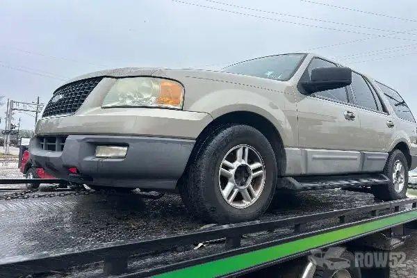 Photo of 2004 Ford Expedition